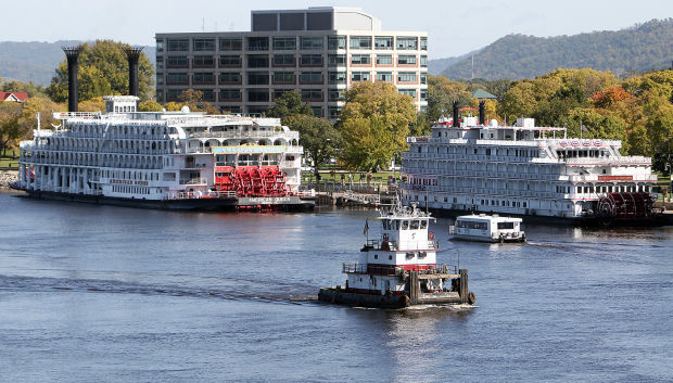 American Queen and Queen of the Mississippi
